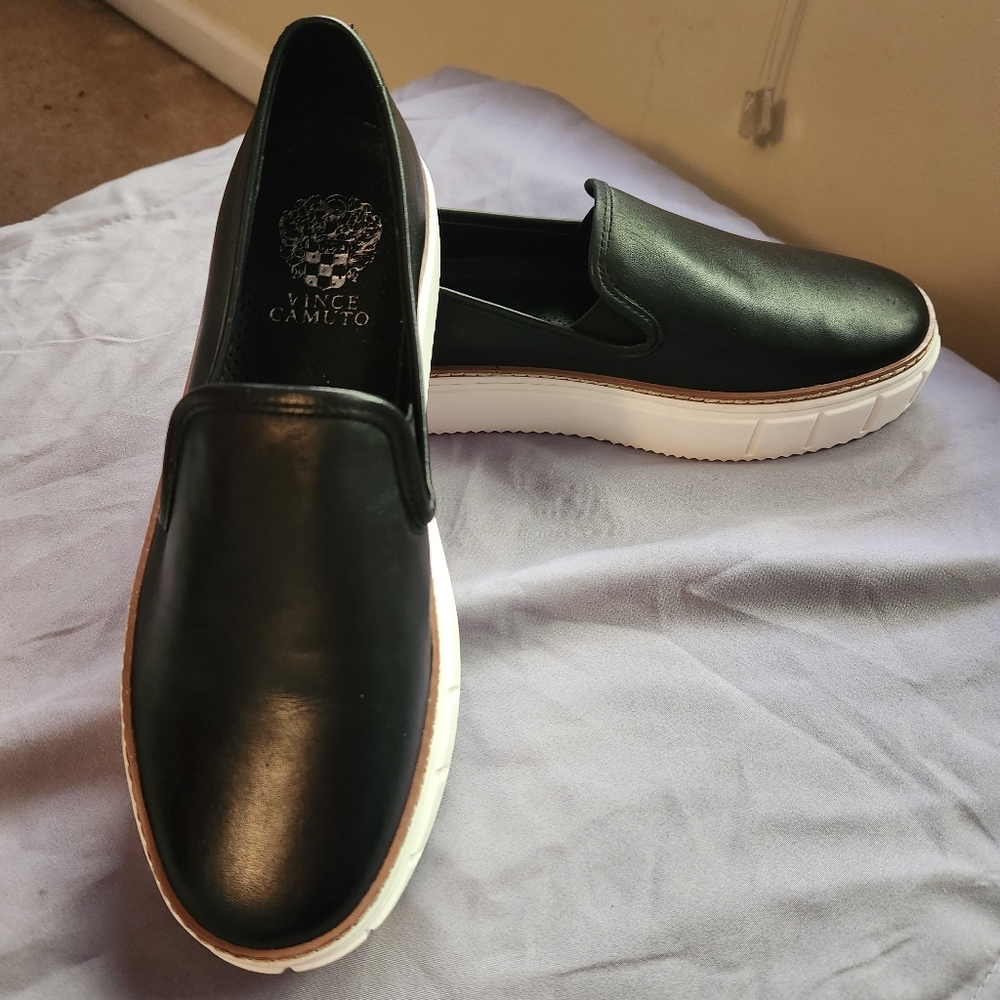 Vince Camuto Remmeya Leather Platform